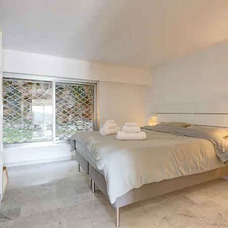 Giant Terrace On A Stunning View Διαμέρισμα *